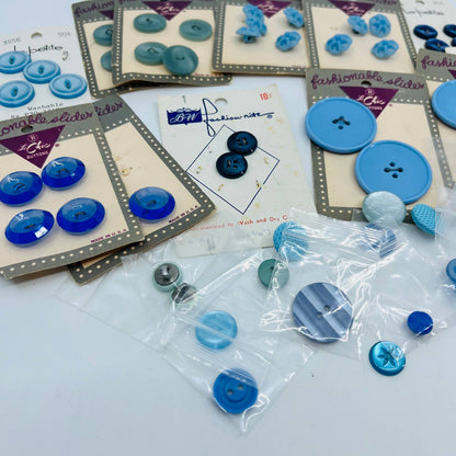 HUGE Lot of Vintage Blue Buttons TA6