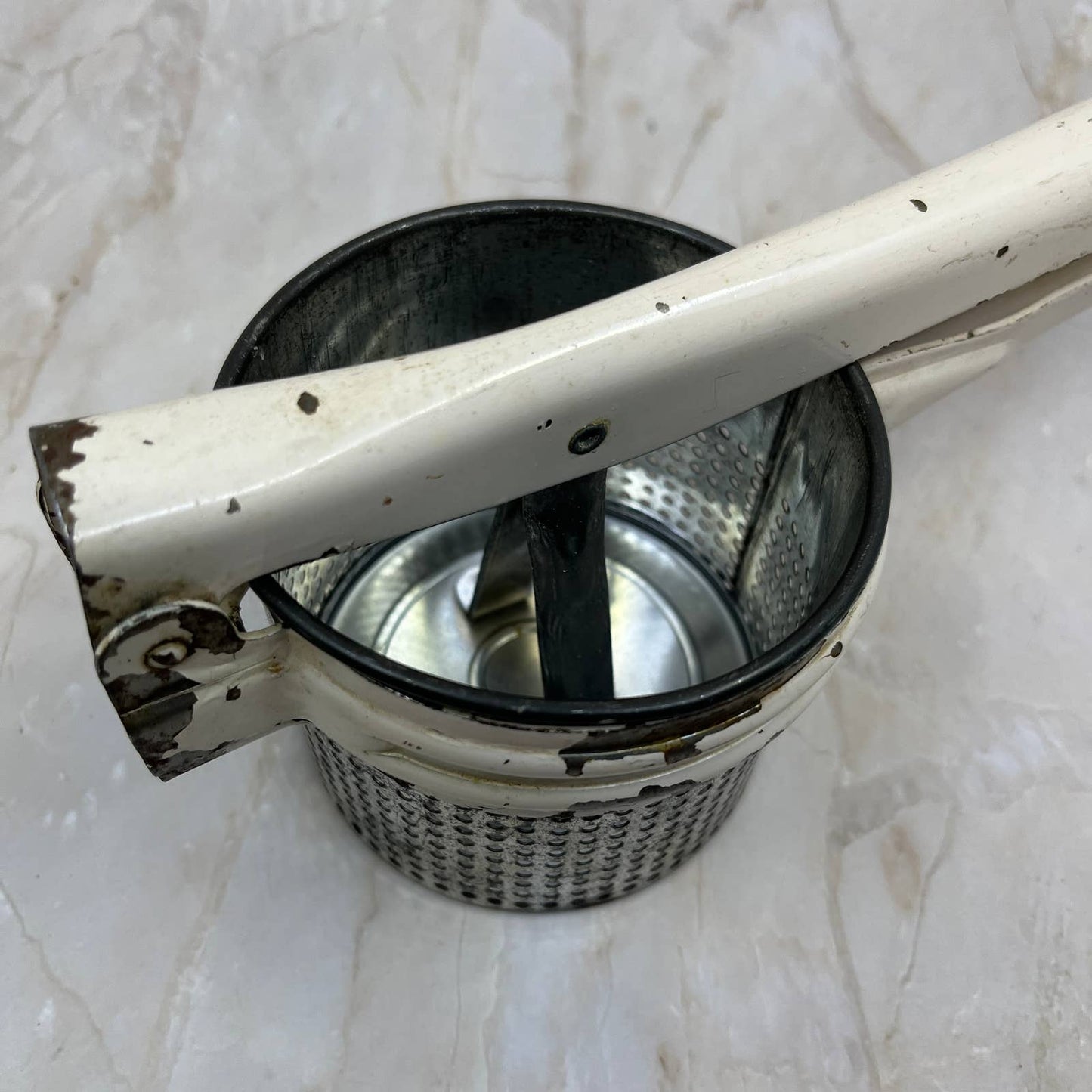 Vintage Kitchen - White Enamel Potato Rice Ricer Masher - 1950's TC5