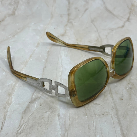 Retro Ladies' Oversize Tortoise Shell UOC Eyeglasses Frames SF4