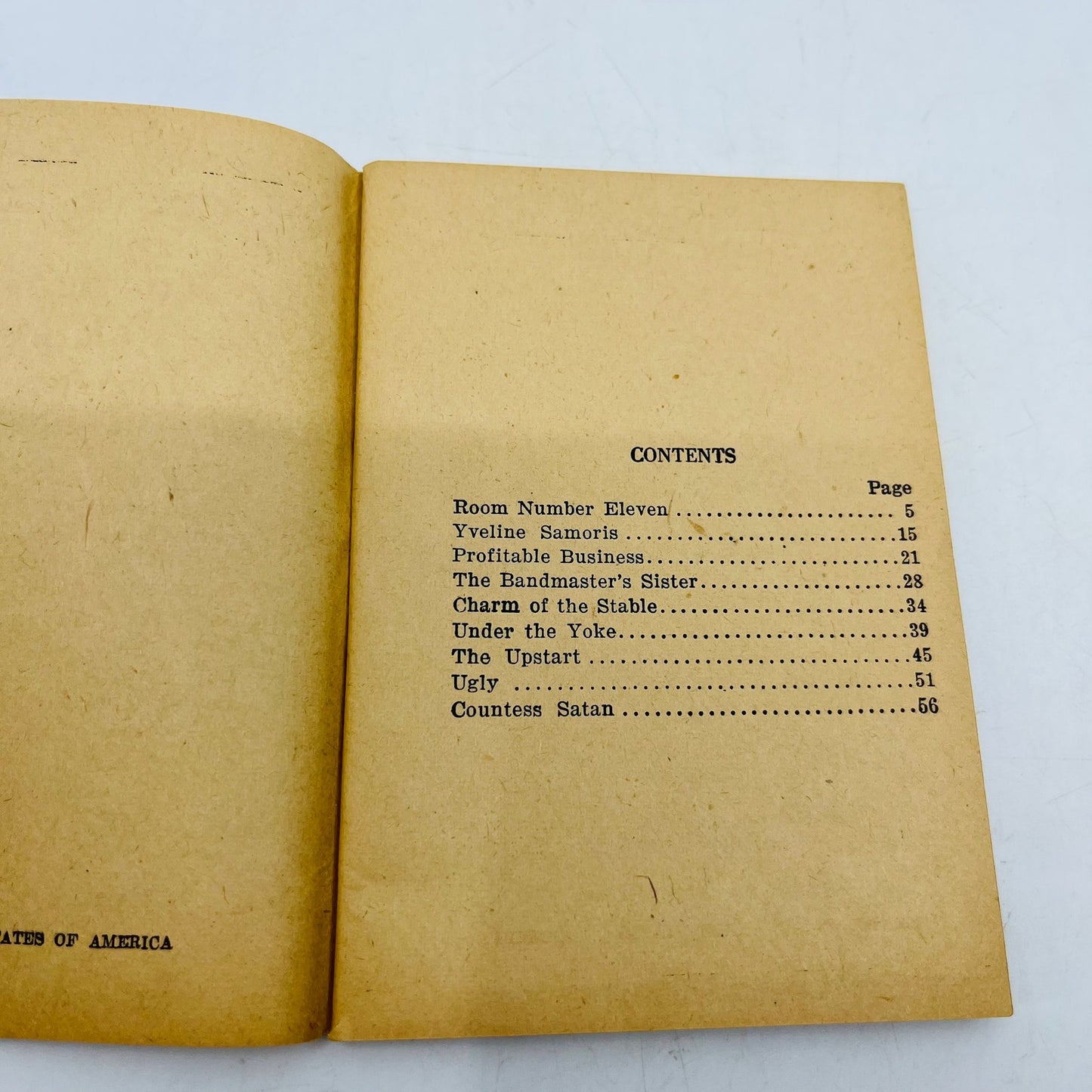 1947 What Happened in Room No 11 Other Stories Maupassant Little Blue Book P9-14