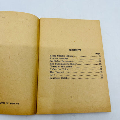 1947 What Happened in Room No 11 Other Stories Maupassant Little Blue Book P9-14