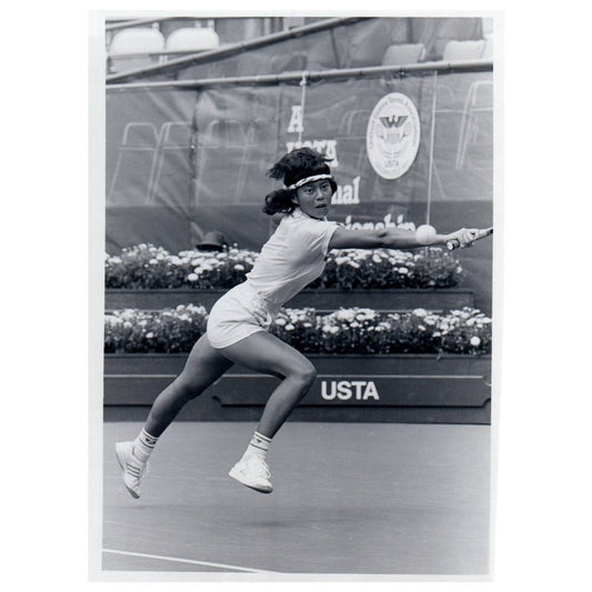 1985 Original Press Photo Women's Tennis Hu Na US Open ~5x7" AD2-5