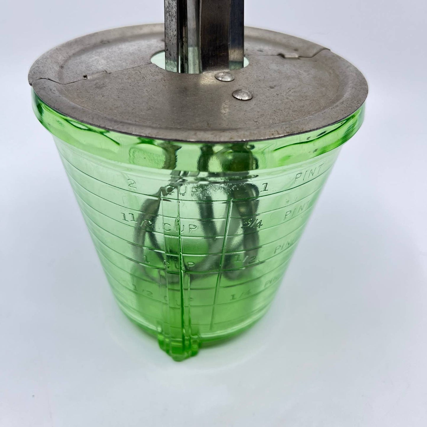 1920s Green Uranium Glass Hand Mixer Beater Blender Jar World Products Corp TE4