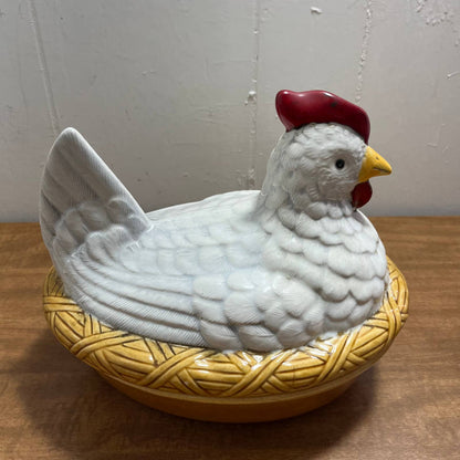 HUGE Vintage Hand Painted Ceramic NESTING HEN 10 x 8” TF6