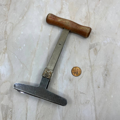 Vintage Red Wood Handled Foley Food Chopper Slicer 2 Blade TI7