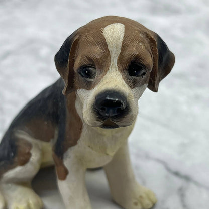 Vintage Hand Painted Cast Resin Beagle Hound Dog Figurine 3” TE2