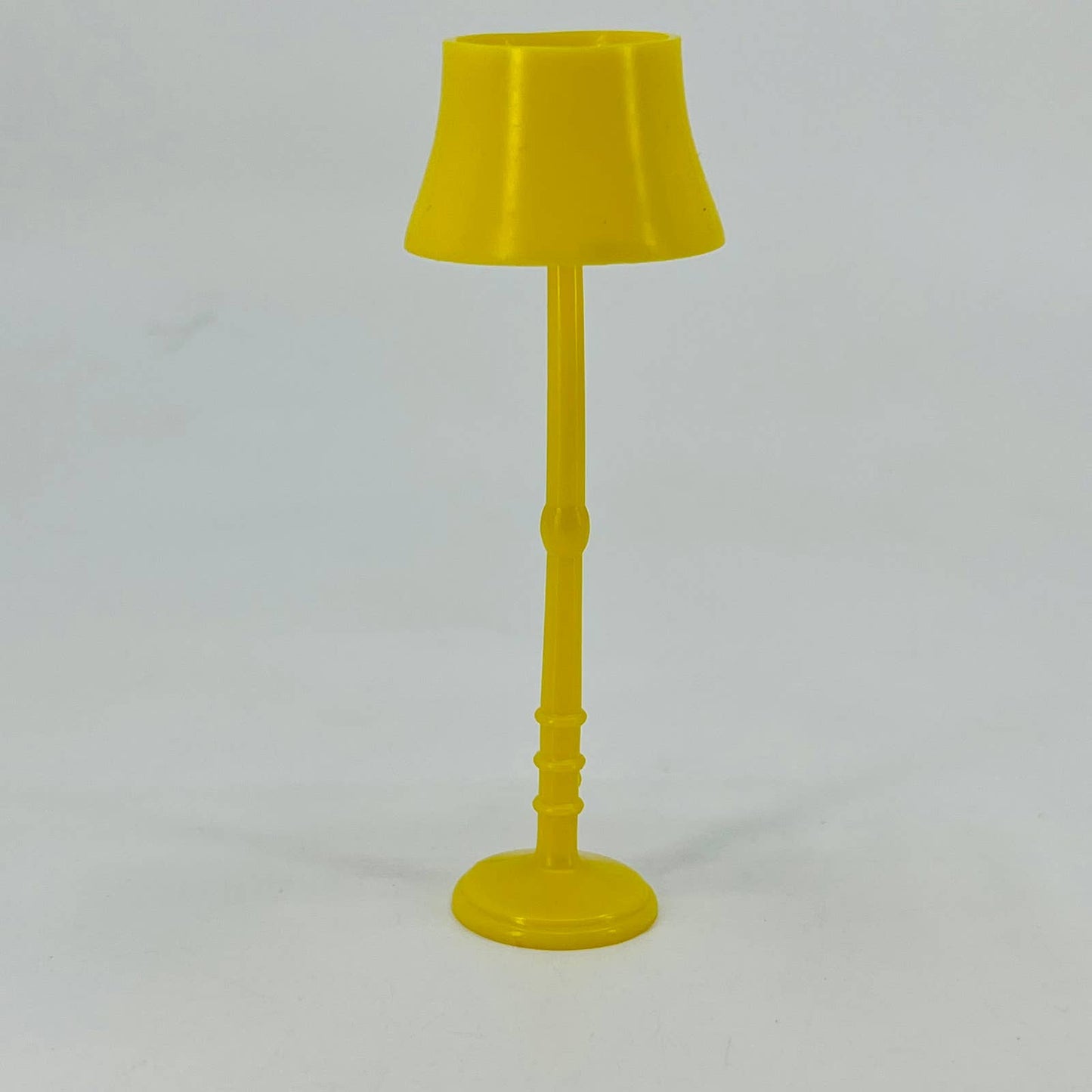 1950s MCM Dollhouse Furniture Celluloid Yellow Floor Lamp TD6