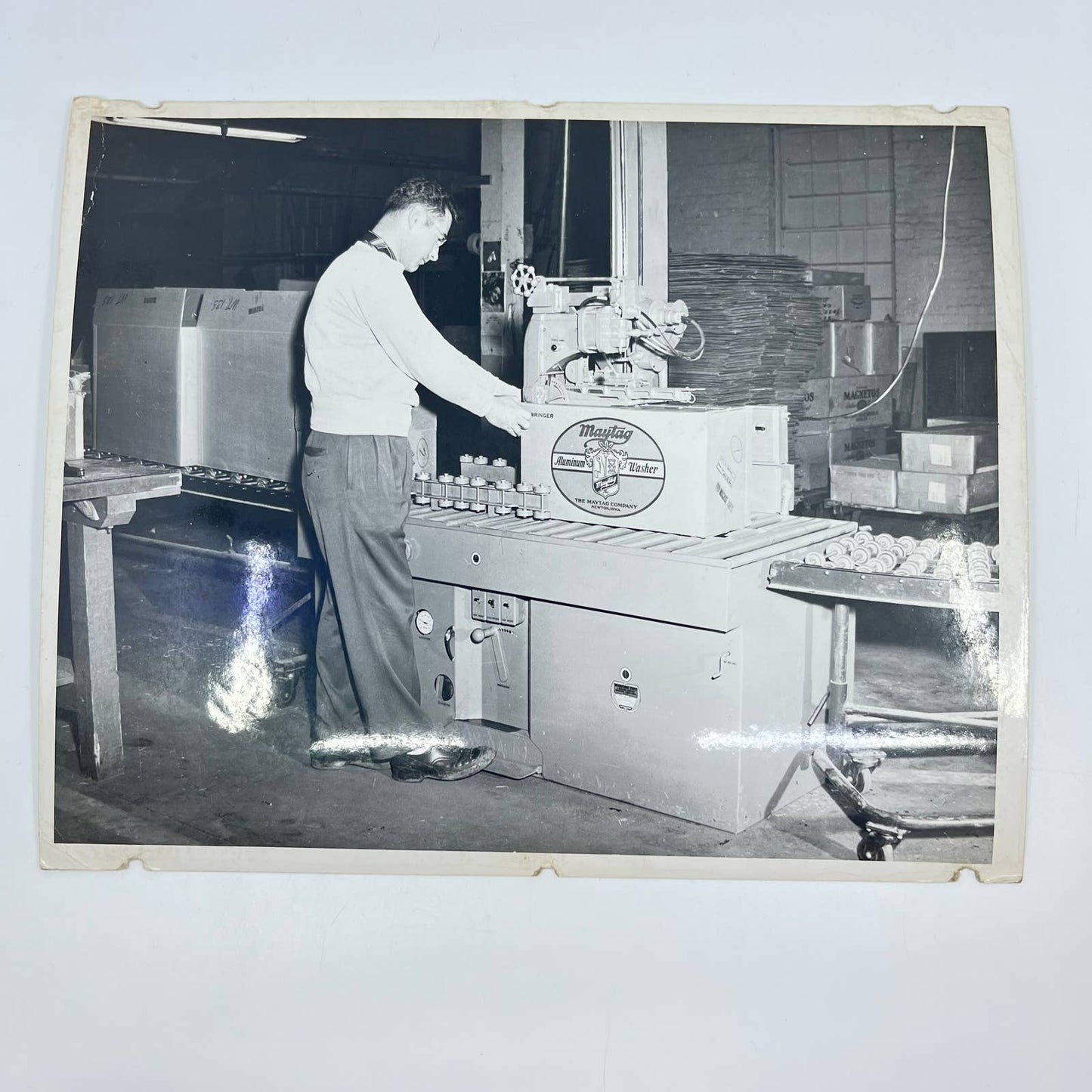 1940s Assembly Line Manufacturing Photo Maytag Washing Machines Chicago IL AA7-6