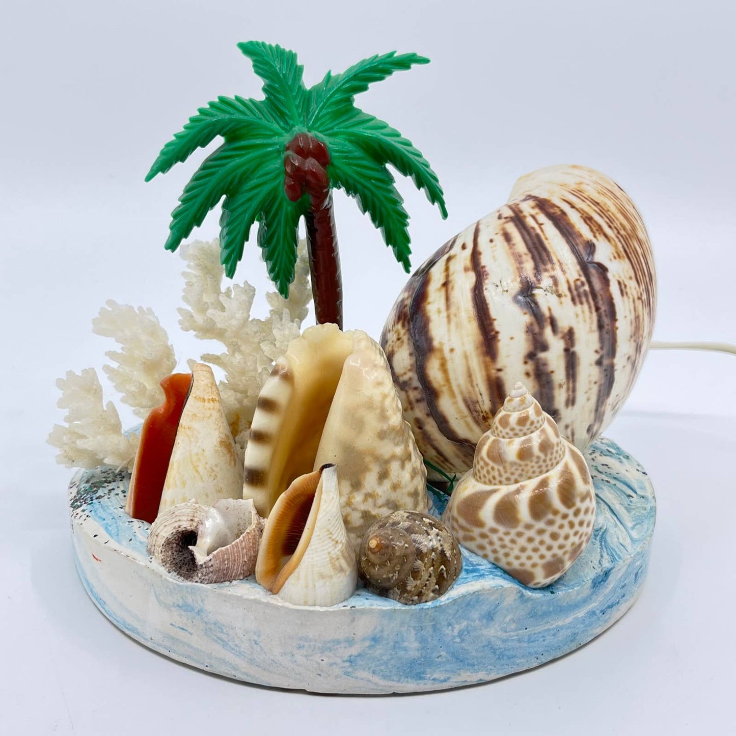 Vintage Seashell Art Beach Ocean Light Tested Working 7” TE7