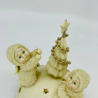 Snowbabies Dept 56 "Decorating the Tree" Music Box Collection TD3