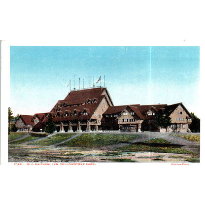 Old Faithful Inn Haynes-Photo Yellowstone Park Original Postcard TK1-P14