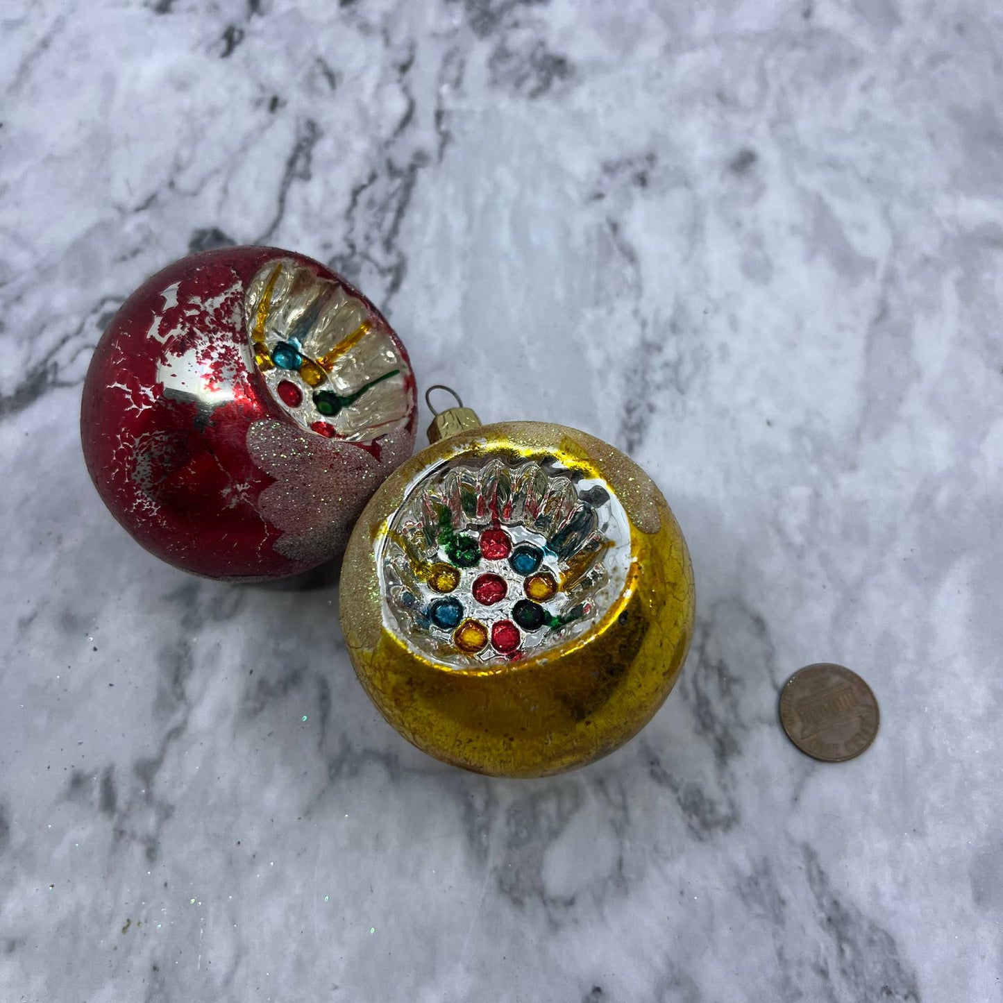 Vintage Lot of 2 Recessed Mercury Glass Ornaments Red Gold Mica OT1