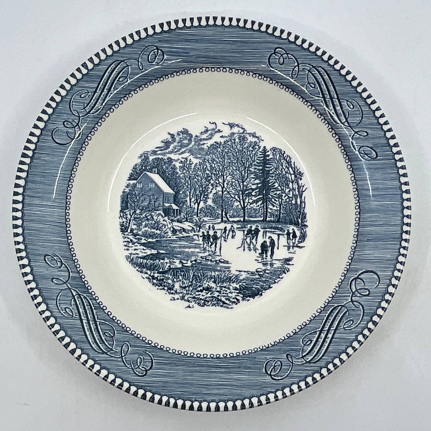 Royal China Currier and Ives Soup/Salad Bowl  8 1/2" Early Winter Blue TI3-3