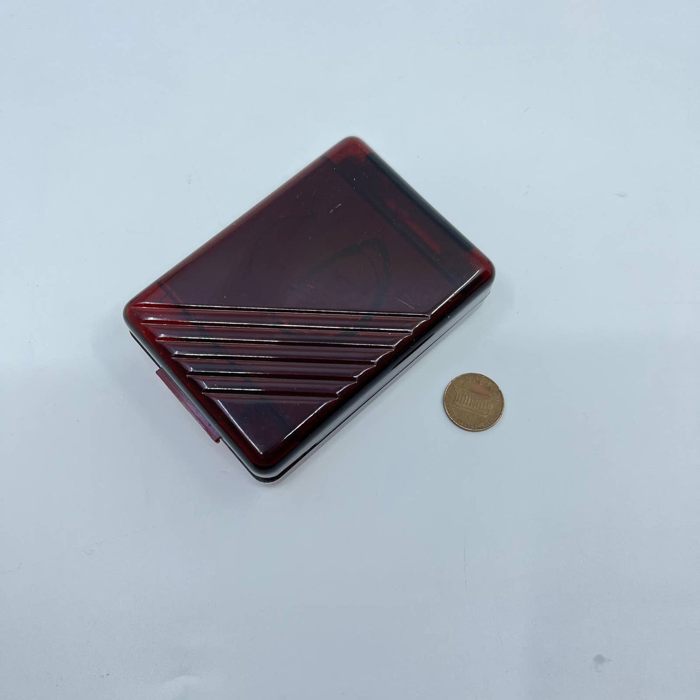 Vintage MCM Bakelite Makeup Compact 2.5x3.5” TE5