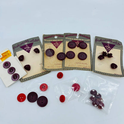 Lot of Vintage Red Maroon Buttons TA6