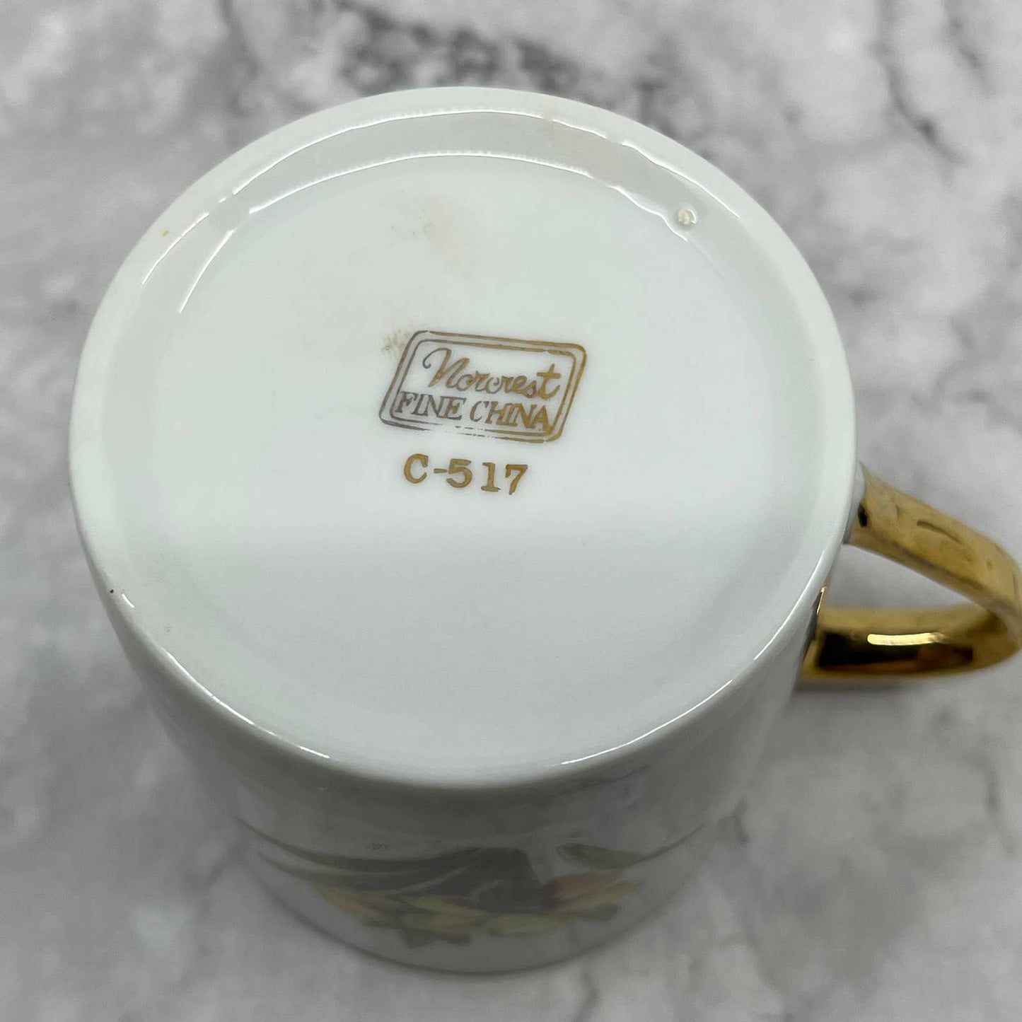 Vintage Fine China Tea Cup Norcrest March Daffodil TD6-3