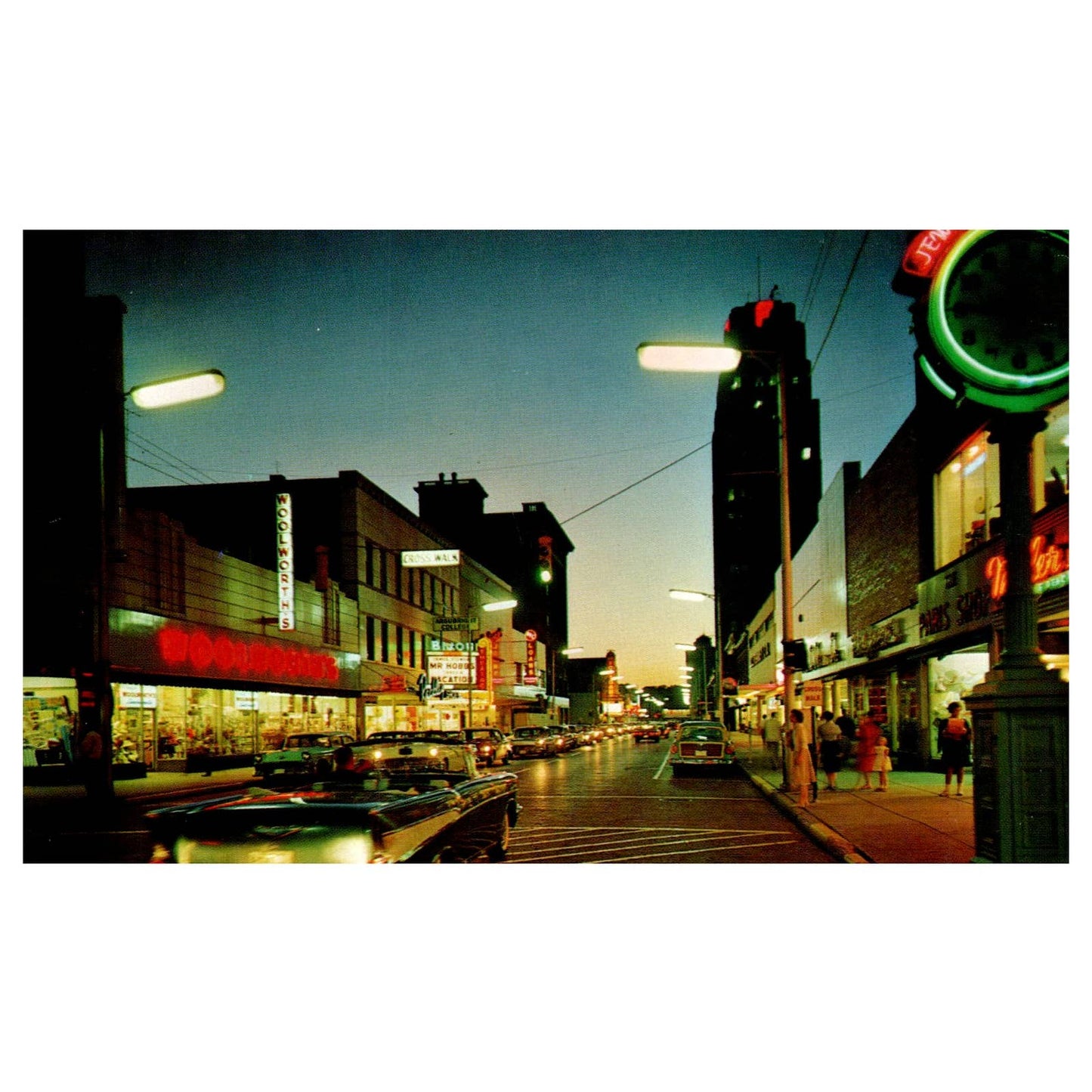 Vintage Postcard - Michigan Avenue At Night Battle Creek MI AD9