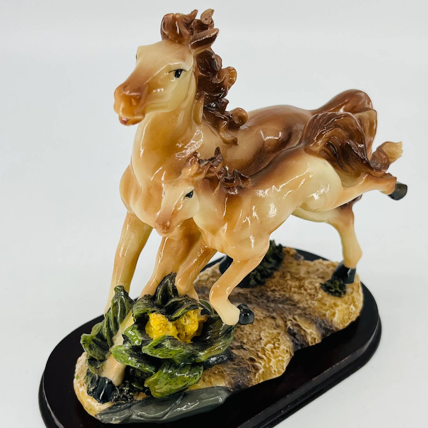 Vintage Hand Painted Resin Mother Horse and Baby Colt Figure Figurine 6” TD2