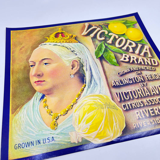 Victoria Brand Original Crate Label Citrus Association Riverside Queen FL3