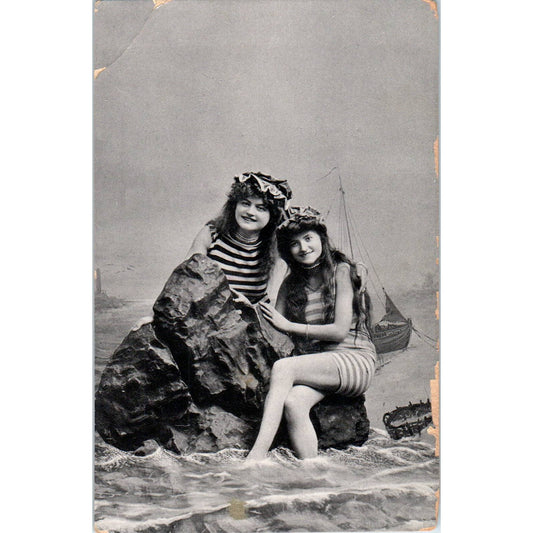 Victorian Ladies Bathing in the Ocean Original Postcard TK1-21
