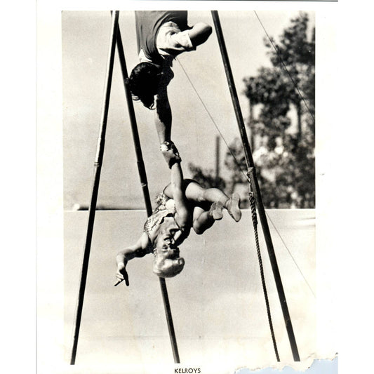 Vintage 8x10 Promo Photograph Kelroys Circus Acrobat AD4