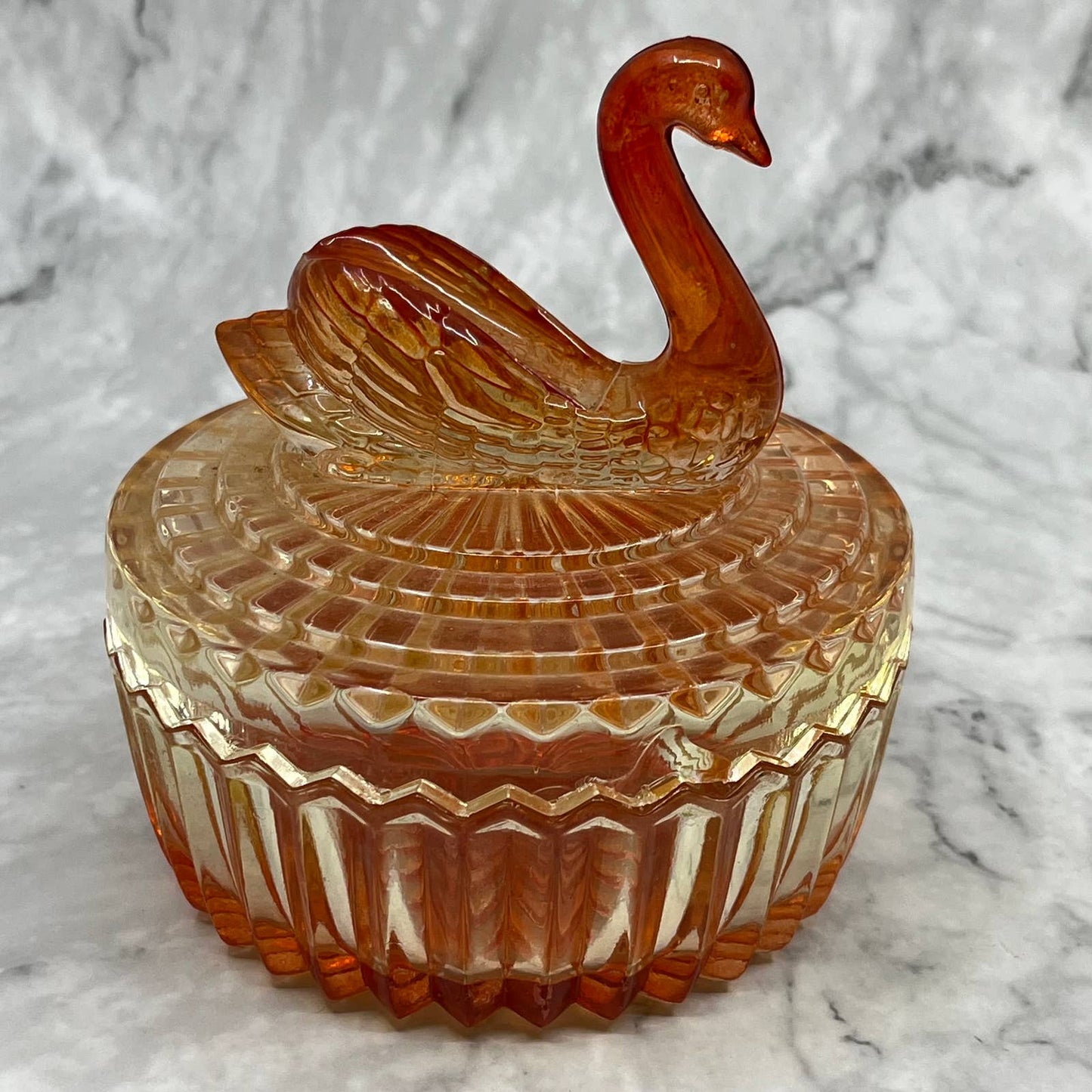 1950s Jeanette Pink Ombre Glass Swan Covered Powder Jar Dish TD6