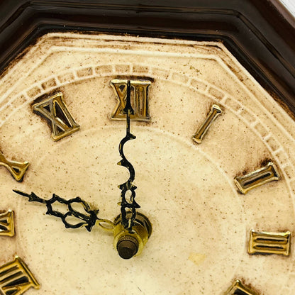Holland Mold Ceramic Cathedral Quartz Clock Country Cottage Mill WORKS 11.5” TC5