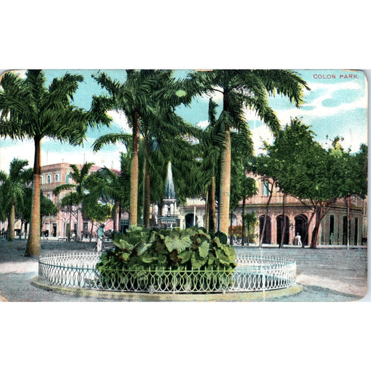 Colon Park Havana Cuba Original Postcard P3-1
