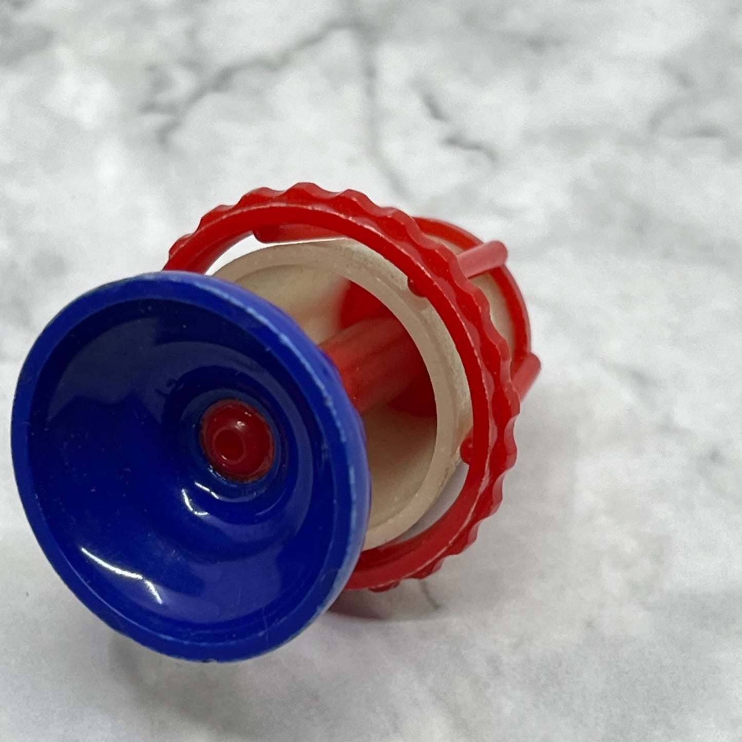 Vintage Acme 1960s Plastic Table Lamp Dollhouse Miniature Red Blue 1 7/8" SE7