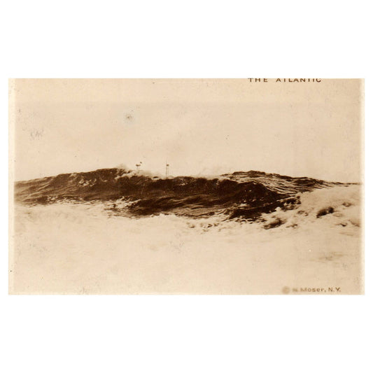 WWI Battleship Scene - The Atlantic - Original Postcard TJ8-5