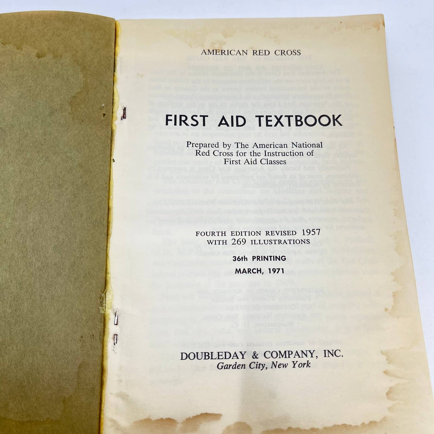 1957 American National Red Cross FIRST AID Book TE5