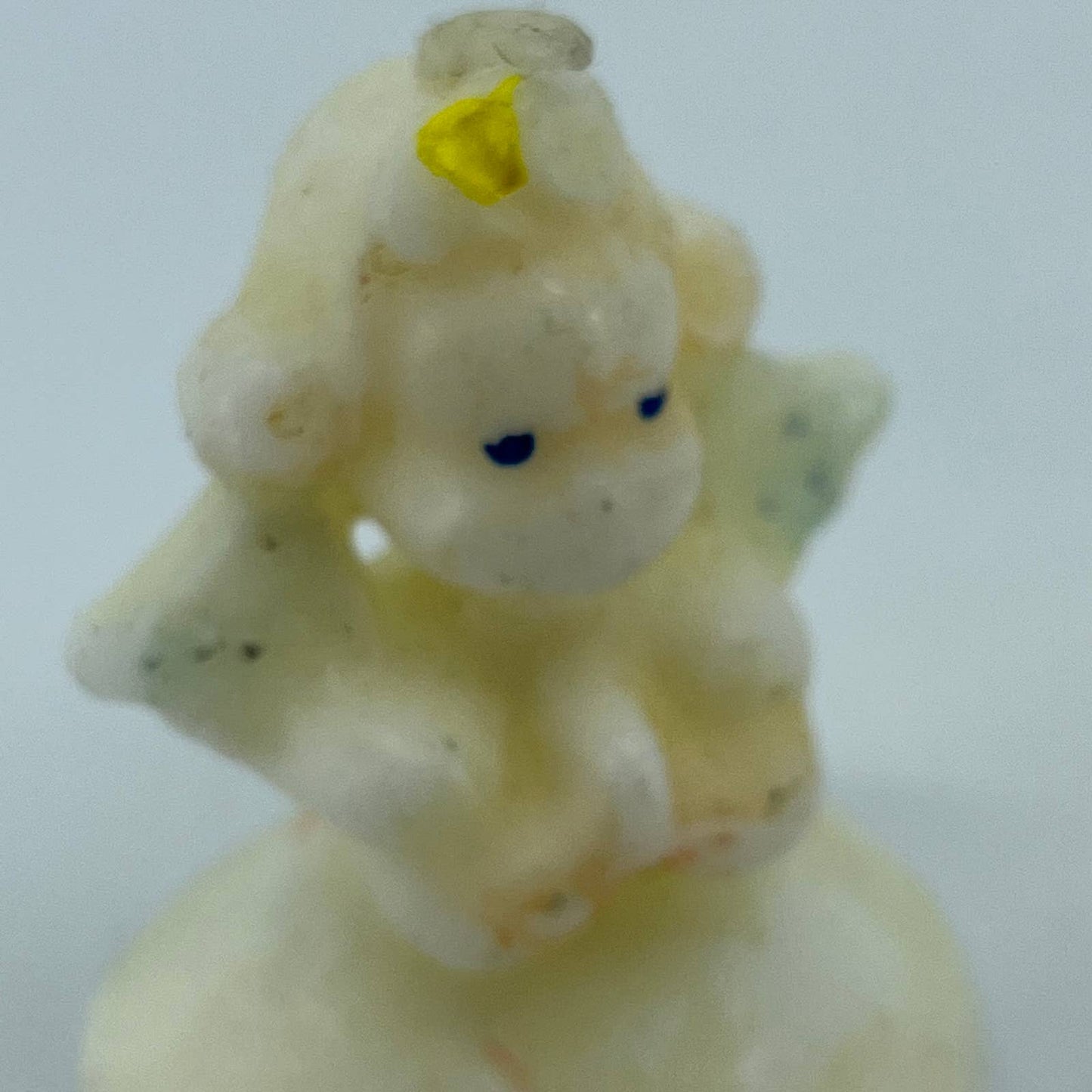 Vintage Novelty 1950s White Angel Praying Christmas Gurley Candle 3” SA3