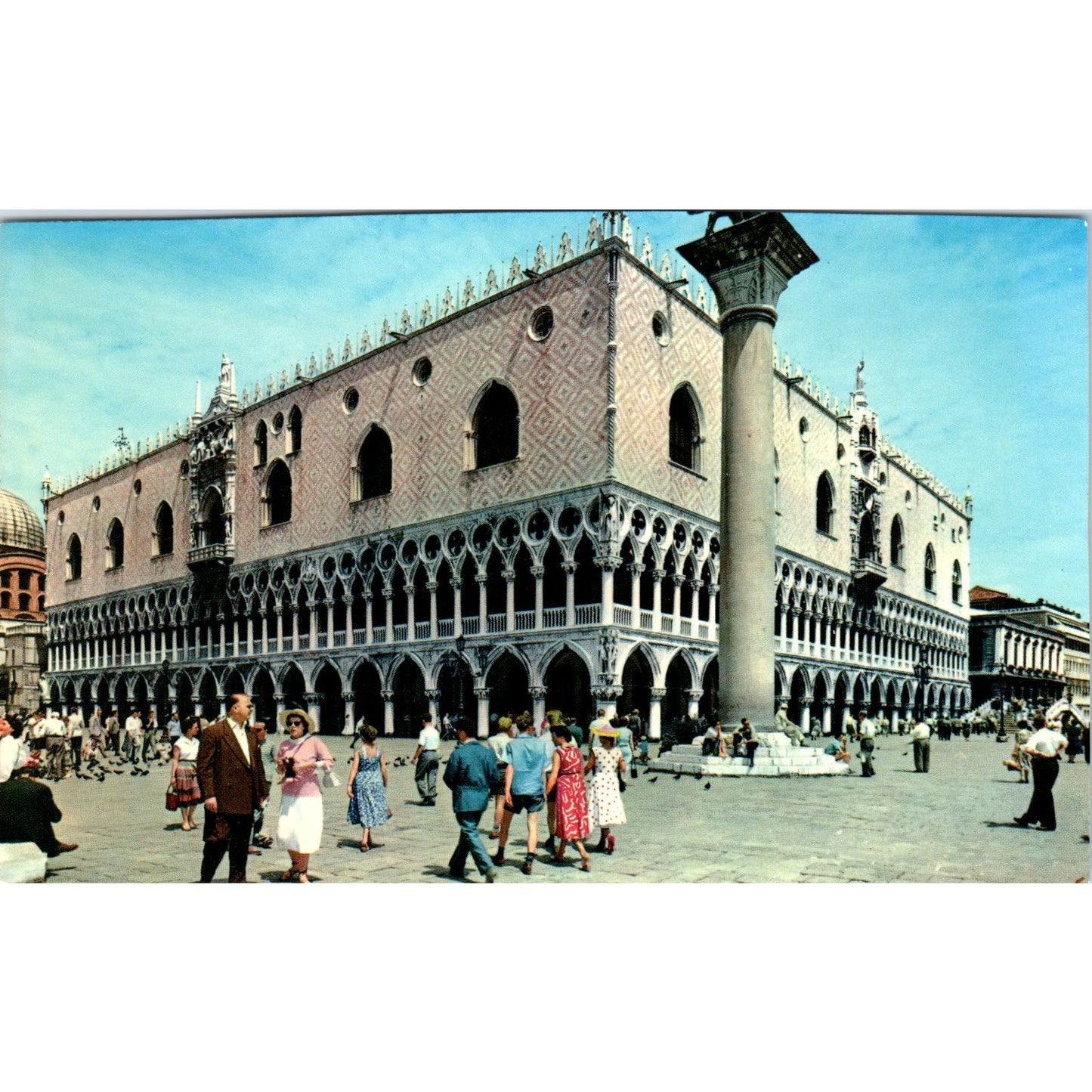 Ducal Palace Urbino Italy Original Postcard P2-1