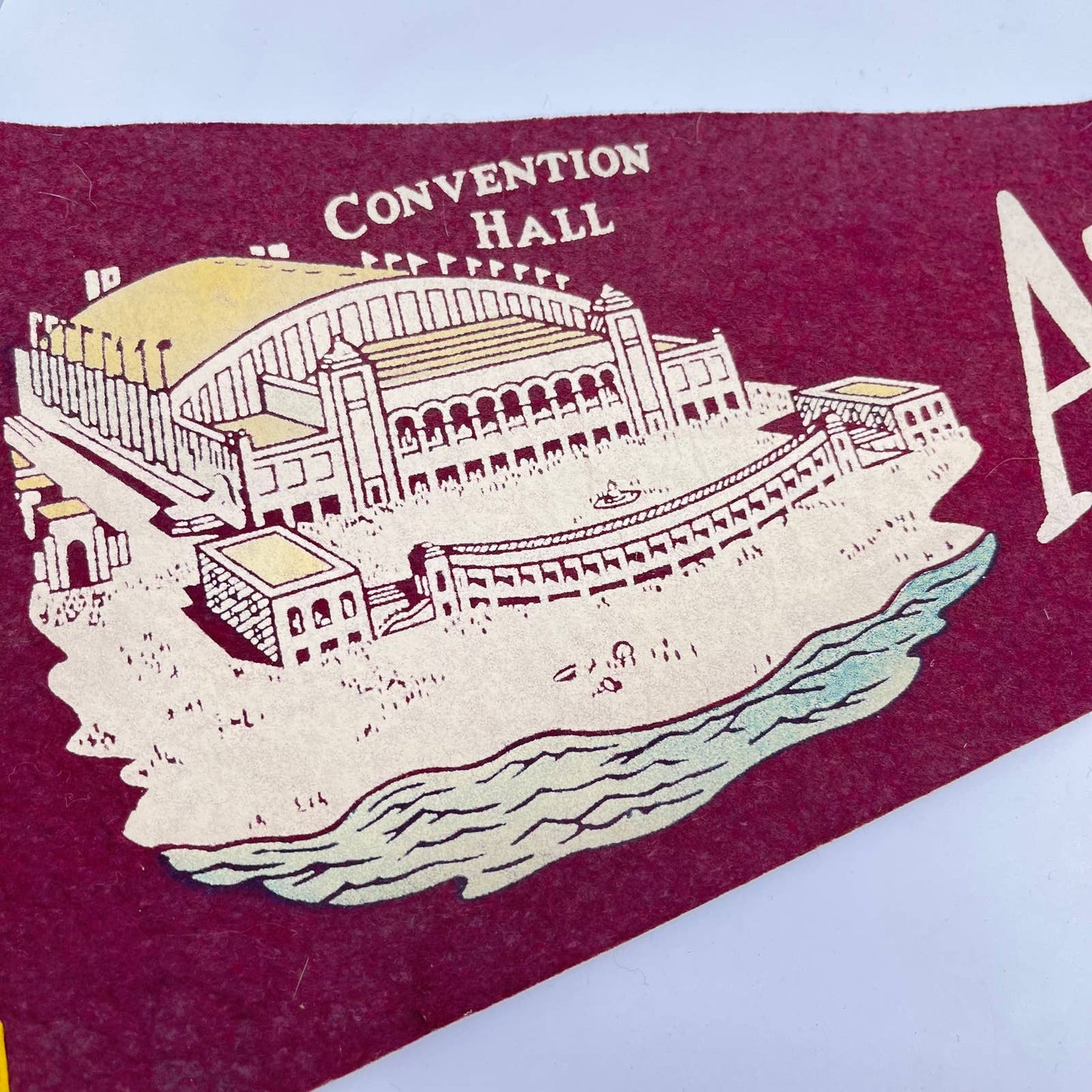 1940s Atlantic City NJ Convention Hall Maroon Souvenir Felt Pennant 25” TF5