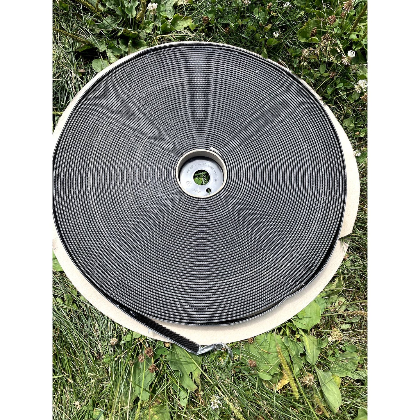 Almost Full Roll ULINE  S-15825 1X150’ 3M SJ3541 BLACK DUAL LOCK Fastener