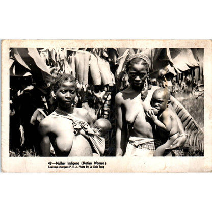 Vtg Postcard Mulher Indigena Native Women of Africa Nursing Breastfeeding SE5