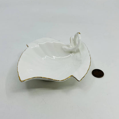 Vintage Porcelain Gold Painted Edge Leaf Shape Trinket Dish 4” TD8