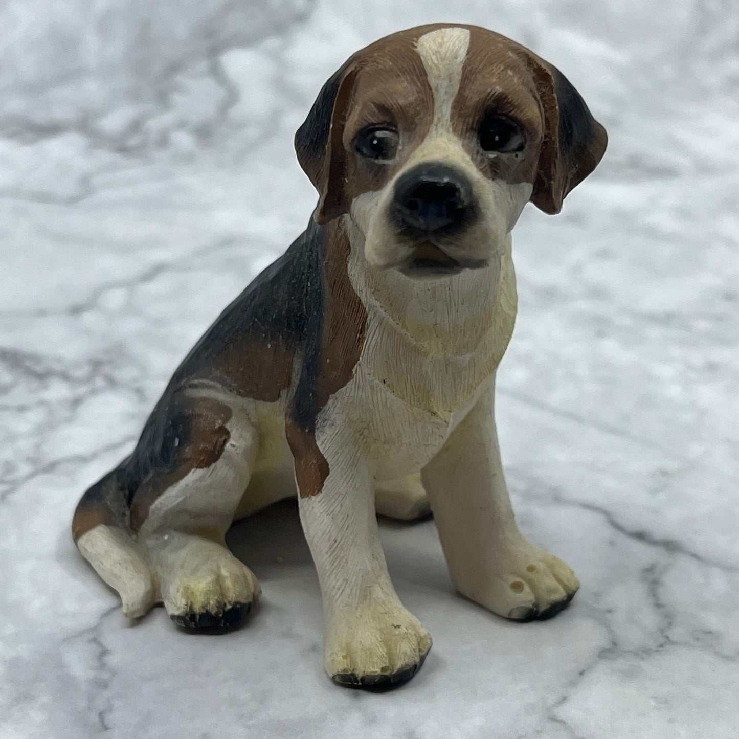Vintage Hand Painted Cast Resin Beagle Hound Dog Figurine 3” TK3