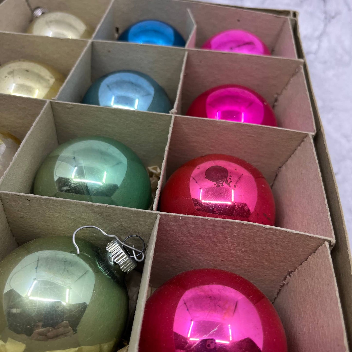Shiny Brite 12 Vintage Mercury Glass Ornaments With Original Box Pink Teal Gold