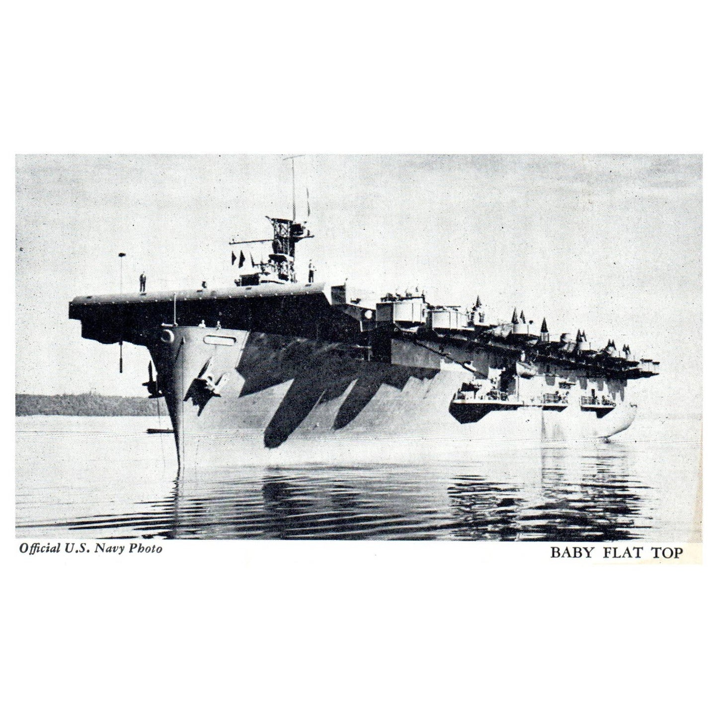 USS Salamaua (CVE-96) Baby Flat Top Official US Navy Photo Card 3.5x5" TJ8-7