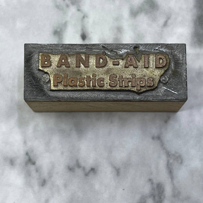 Vintage Letterpress Printers Block Plate Band-Aid Plastic Strips SE849