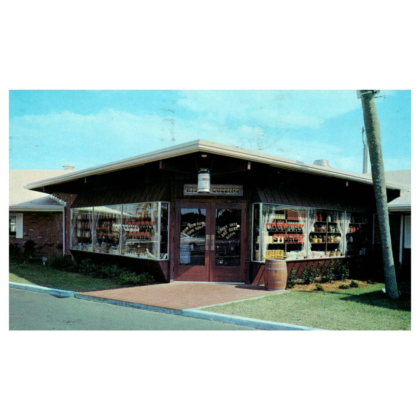 Vintage Postcard - Kissin Cuzzins Pancake Inn Bradenton Florida AD9