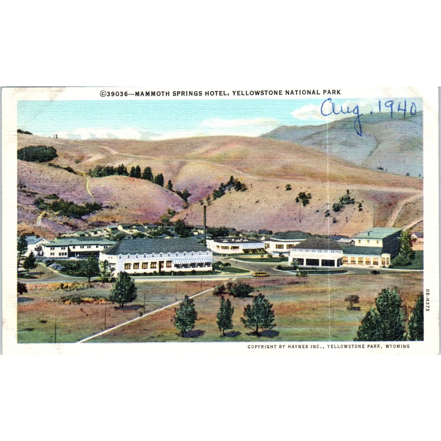 Mammoth Springs Hotel 1940 Yellowstone Park Original Postcard P2-5