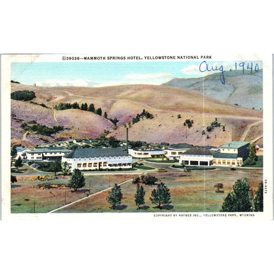 Mammoth Springs Hotel 1940 Yellowstone Park Original Postcard P2-5