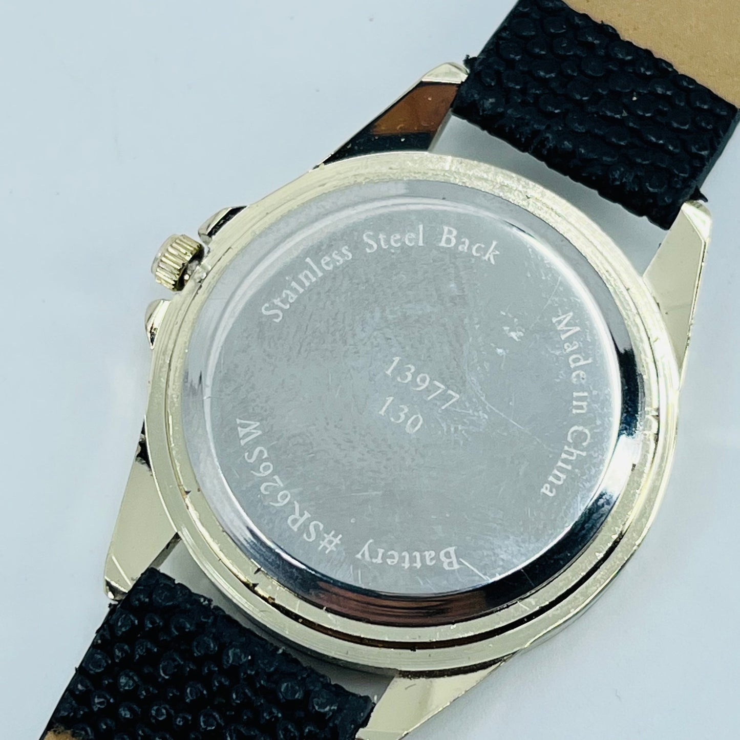 Vintage Gold Tone Rhinestone Quartz Watch Leather Band SA6
