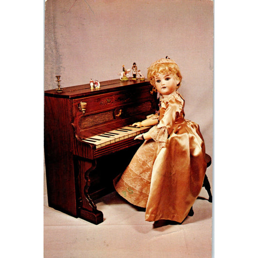 Doll from Margaret Reinhold Crabuck Collection Exhibit Original Postcard PB8
