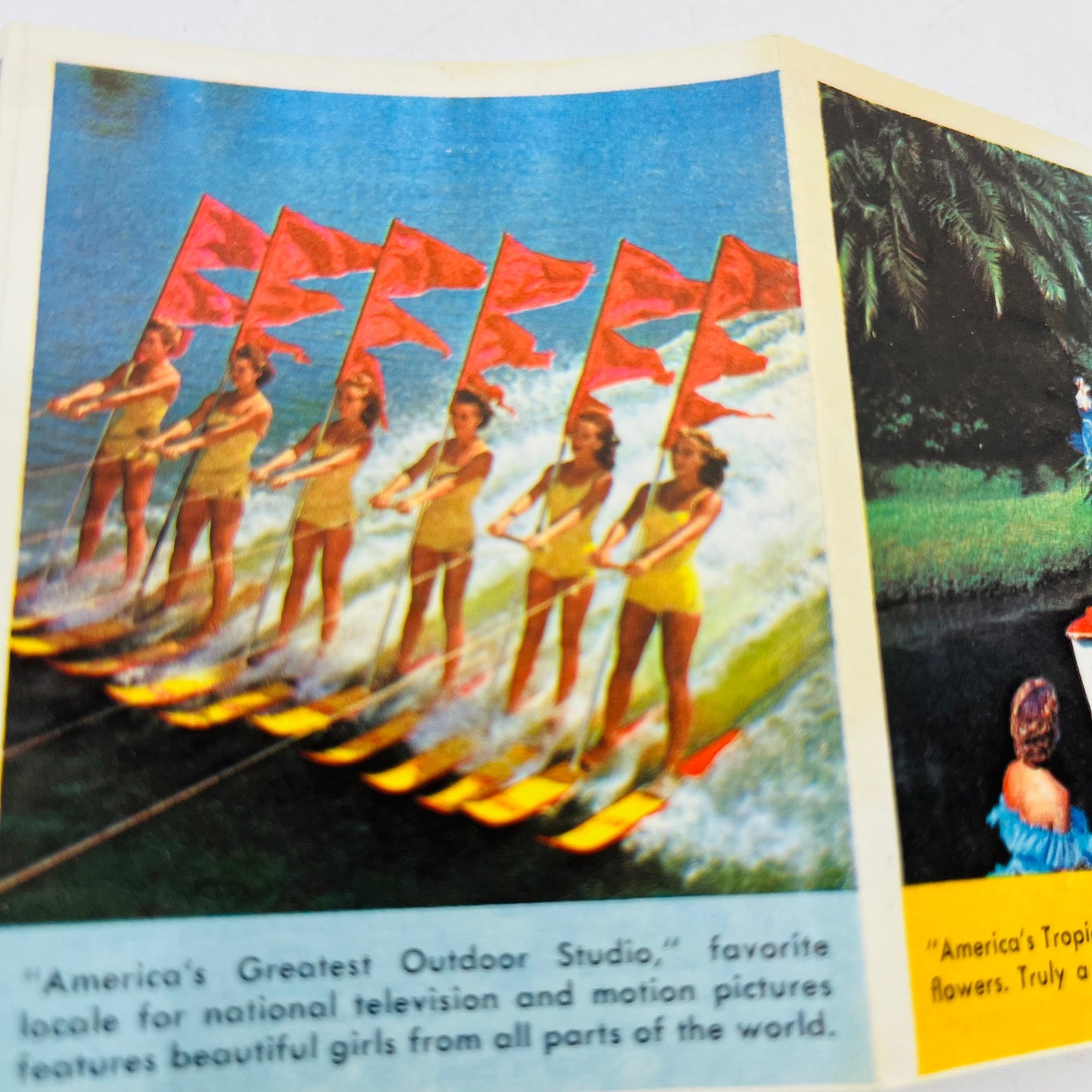 1960s Cypress Gardens FL Water Skiing Brochure Booklet Pamphlet 2.5 x 3.5 AK7-M7
