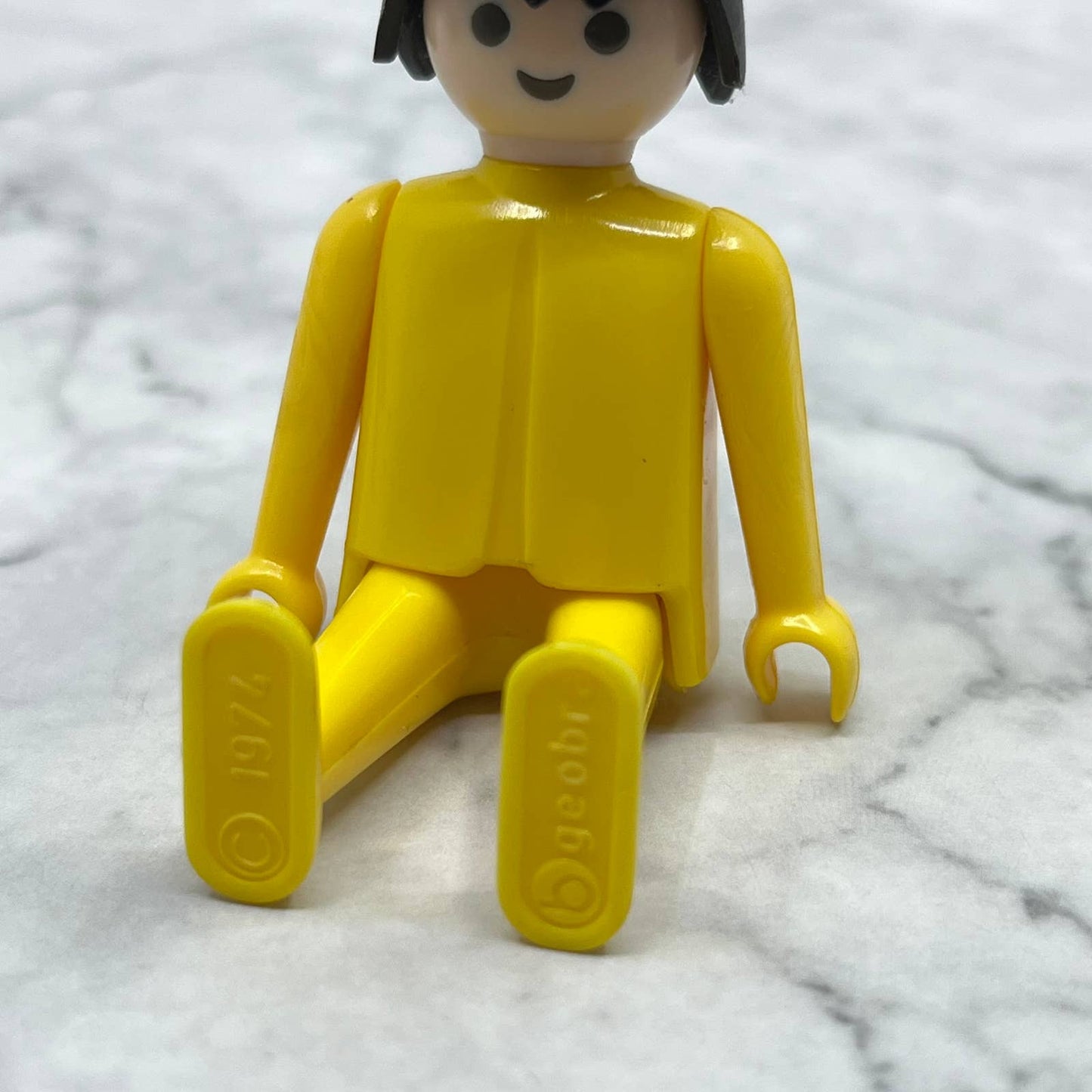 VINTAGE 1974 GEOBRA Playmobil Figure Yellow w/ Black Hair 3" Cowboy Hat SE6