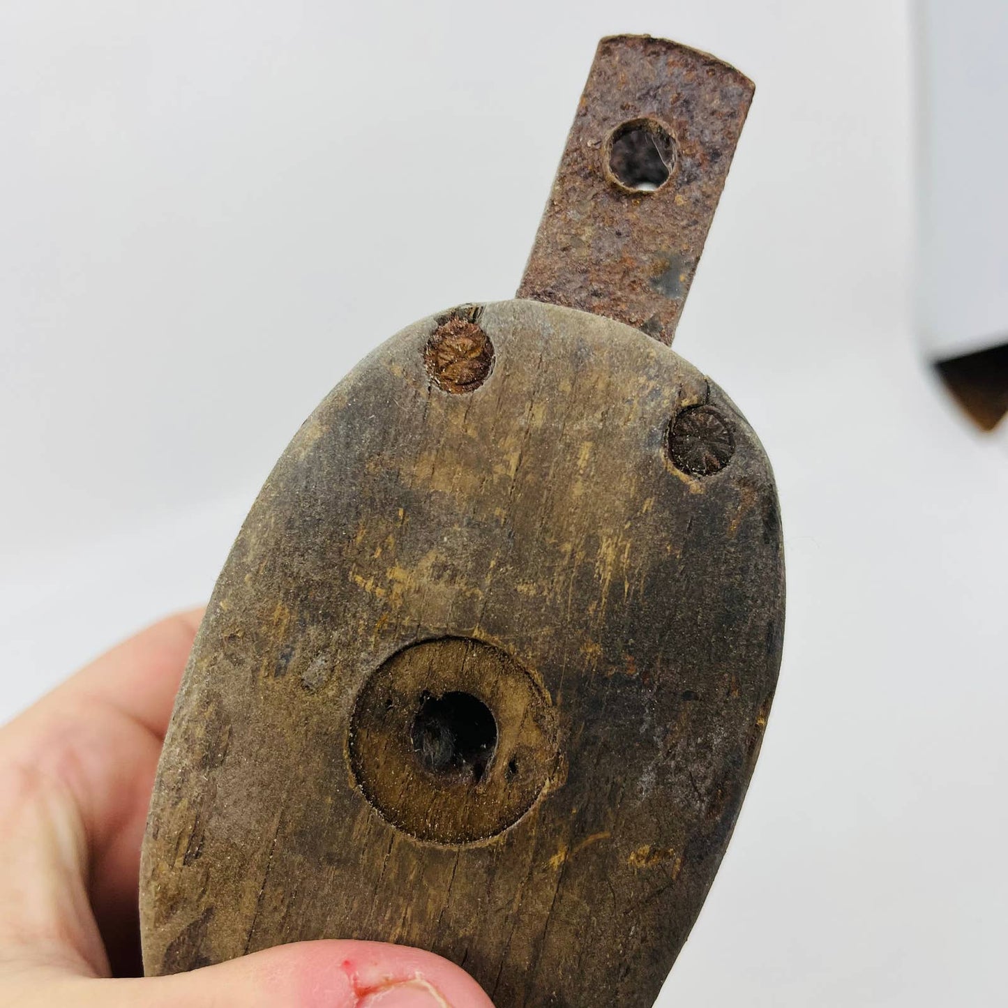 Vintage Antique Farmhouse Primitive Wood and Metal Pulley w/ Hook 9x3 TA9