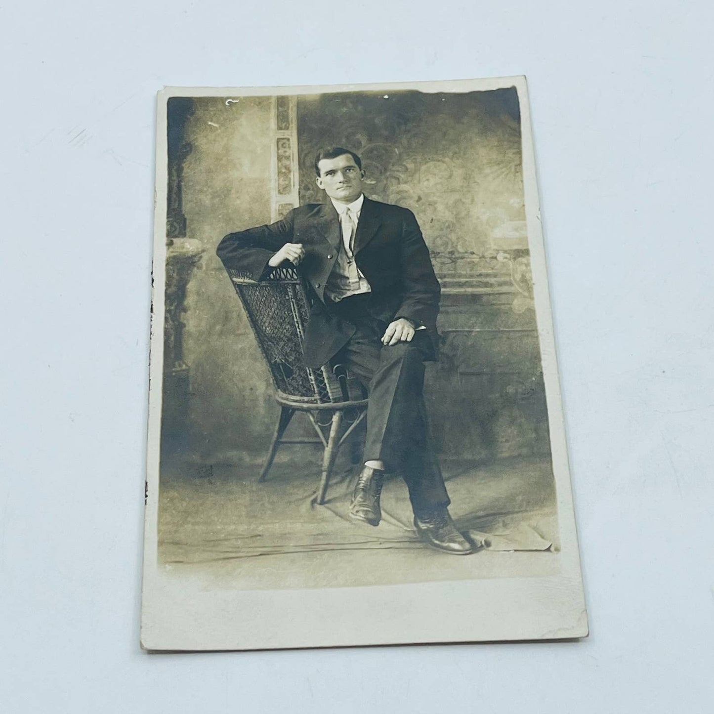 Early 1900s RPPC Portrait Man in Suit Poses in Chair Howard Parker PA9